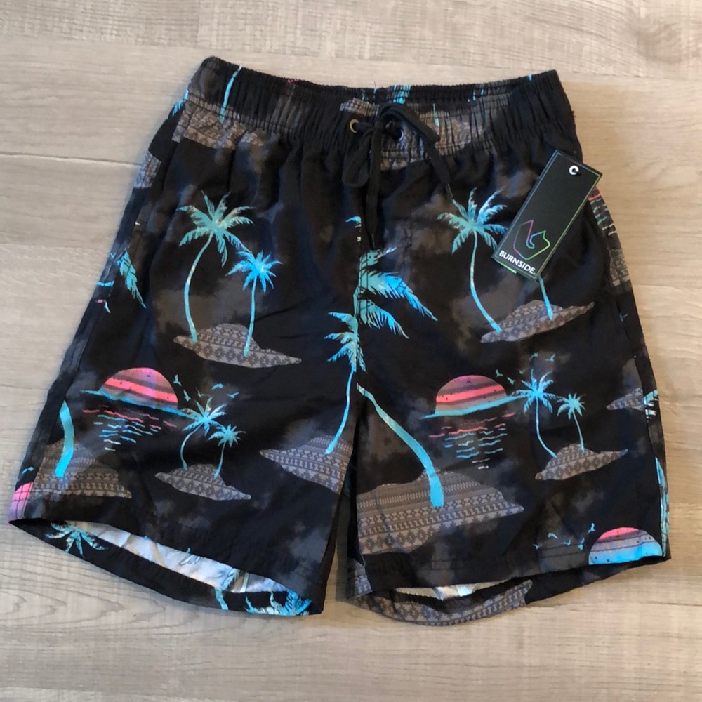 BURNSIDE
Burnside Palm Tree Sunset Boardshorts